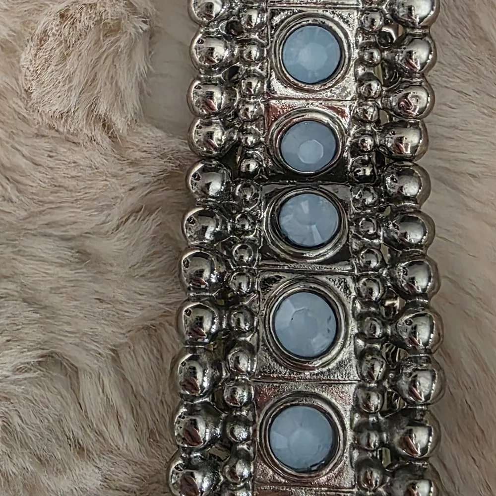 Antique Silver Light Blue Stone Stretch Bracelet Beaded Statement Cuff NWOT